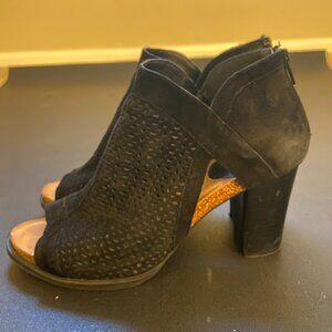Sofft Women's Laser Cut Suede Open Toe Bootie Heels